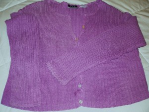 Scalloped Sweater 005